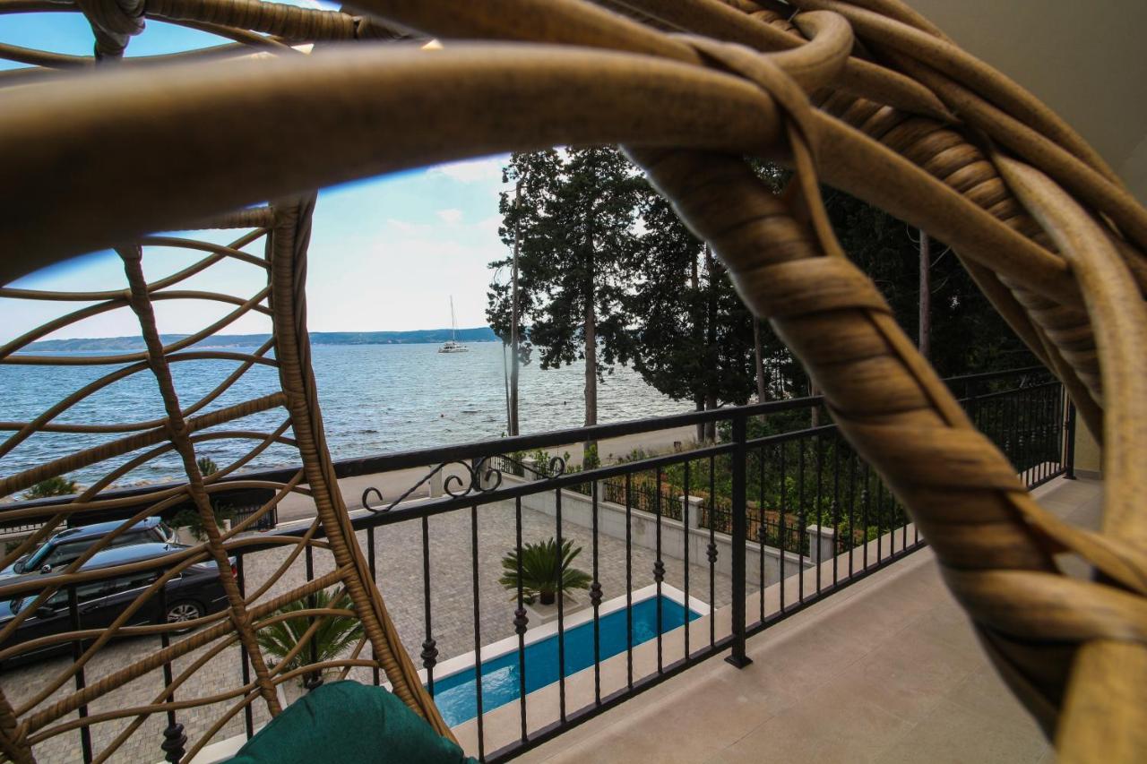 Villa Beachfront Sea Palace Kaštela Esterno foto